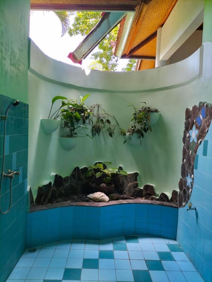 Sananda Bungalow โลวินา ภายนอก รูปภาพ