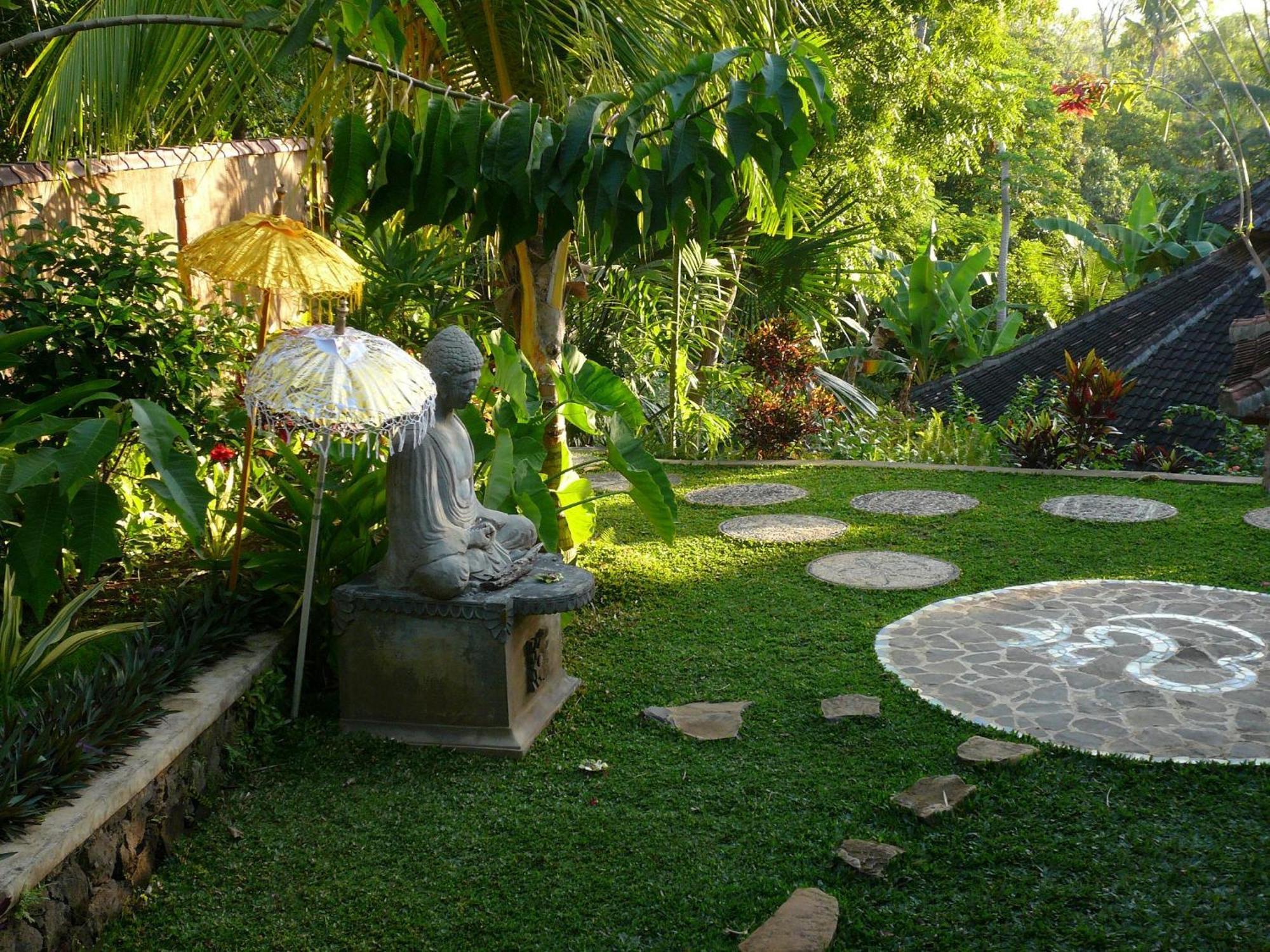 Sananda Bungalow โลวินา ภายนอก รูปภาพ