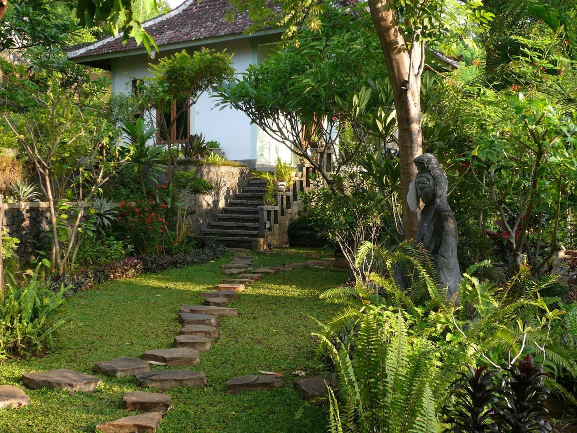 Sananda Bungalow โลวินา ภายนอก รูปภาพ