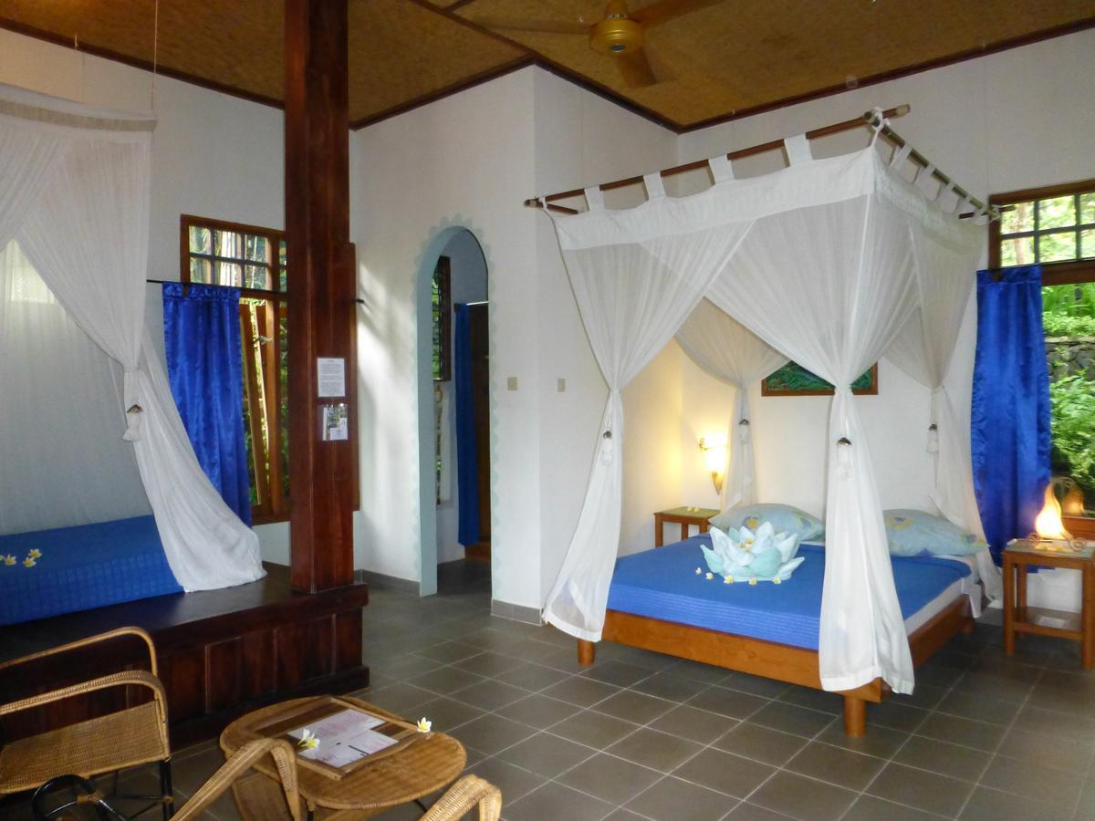 Sananda Bungalow โลวินา ภายนอก รูปภาพ