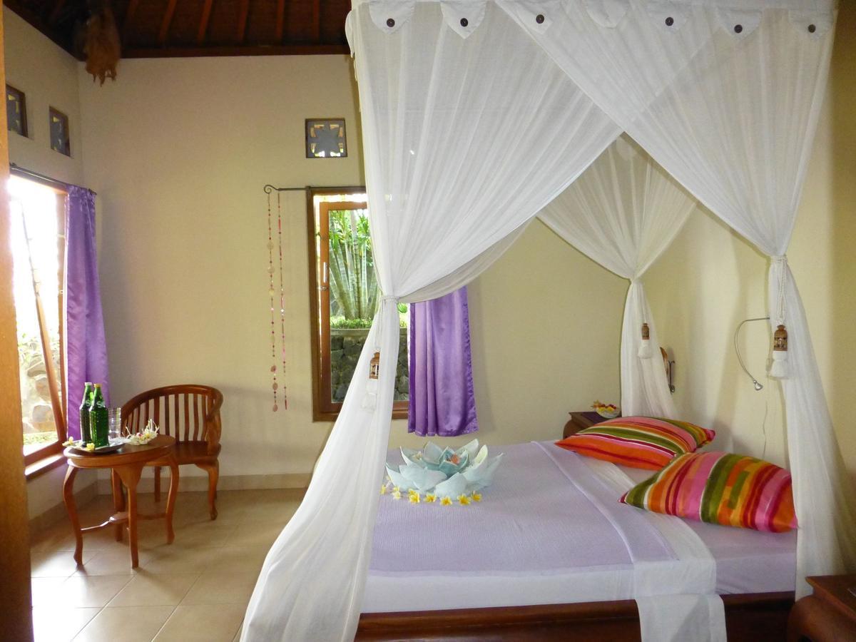 Sananda Bungalow โลวินา ห้อง รูปภาพ